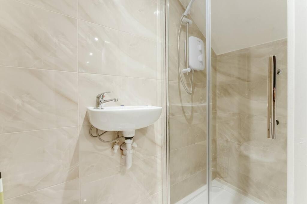 Charming Central London Kitchenette - Your Ideal Stay In The Heart Of The City Eksteriør bilde